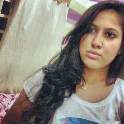 daniiellab9's profile picture. 