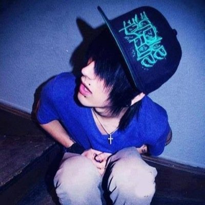 Chase here I'm a DJ memeber of Shadow knights yo dude follow the rest of us DJ Chase is out #Gay #Single V2:#Single #Striaght