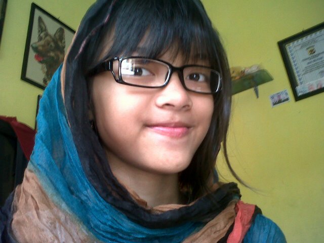 SDIT Anni'mah bdg | angkatan'12 | SMP SorPut | D. I . R :* | 13th years old | Detective Conan | Chocolate Lovers |