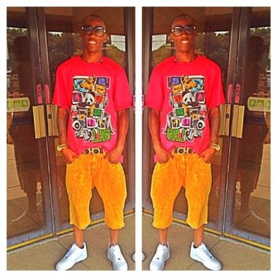Young nigga tryna b a millionaire#TEAM FOLLOW ME