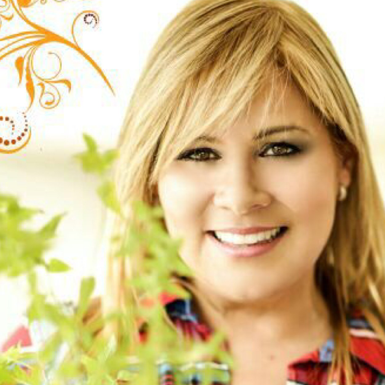 Chef Rosita Rosado, una encantadora maestra del arte culinario, y una personalidad de la televisión y eventos gastronómicos.
