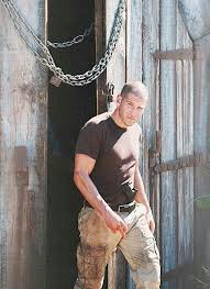 Ya thought I was dead, huh? Guess again!! I am on my own now. I'll survive this alone. Looking for my daughters @KammyWalsh and Judy.