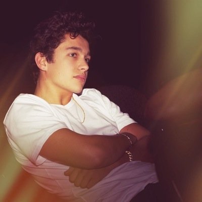 Love_Me_Anne24's profile picture. ♕ lιғe'ѕ тoo ѕнorт тo waιт ♕