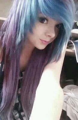 daddy @makalovessoulso A 11 year old girl ginger from the shire#OC#RP#Descriptive favored soul Hafling/hobbit (squeaker)