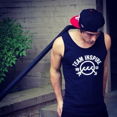 follow @lukeharrykeaton