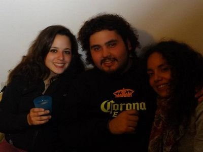 Ex Estudiante de Geografía , Universidad de Concepción // Estudiando Com Audiovisual UST ..Linarense de corazón