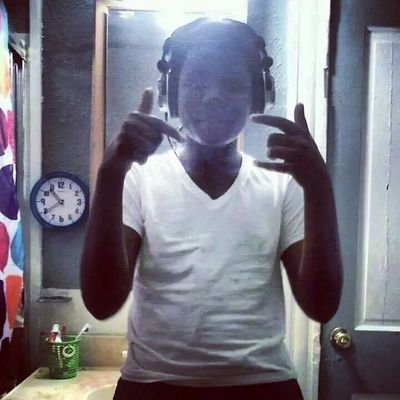ChillIn At Da Crib
