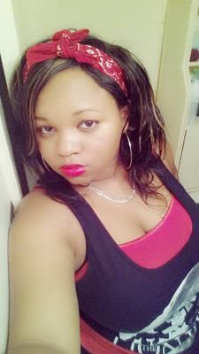 Aquarius ♒ getting momey   God first ☝ Family is everything