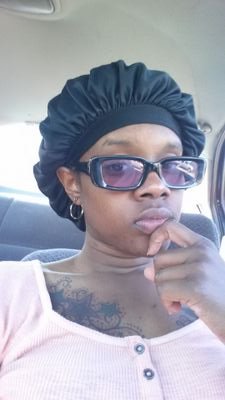 DEE INFAMOUS SHAY ROSE :^)... I LOVE ME SOME ME... WHO THE FUCK ARE YOU #TEAMMEECHIE  #TEAMFOCUS  #TEAMHOLLYWOOD