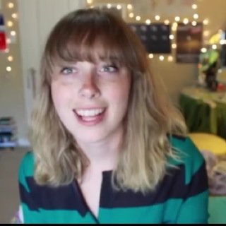 Official #booktube fangirl.