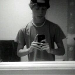 i like to play baseball