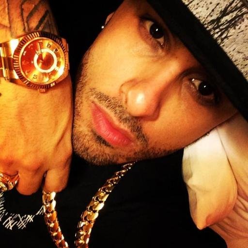 Travesuras Remix - Nicky Jam Ft De La Ghetto, J balvin