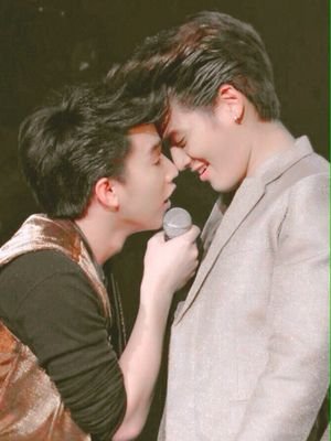 อิสริยะ ภัทรมานพ. #ไม่ใช่ตัวจริง#สร้างขึ้นเพื่อความบันเทิงครับ . ☺