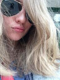Another blond in Twitter. Follow me and i follow you!