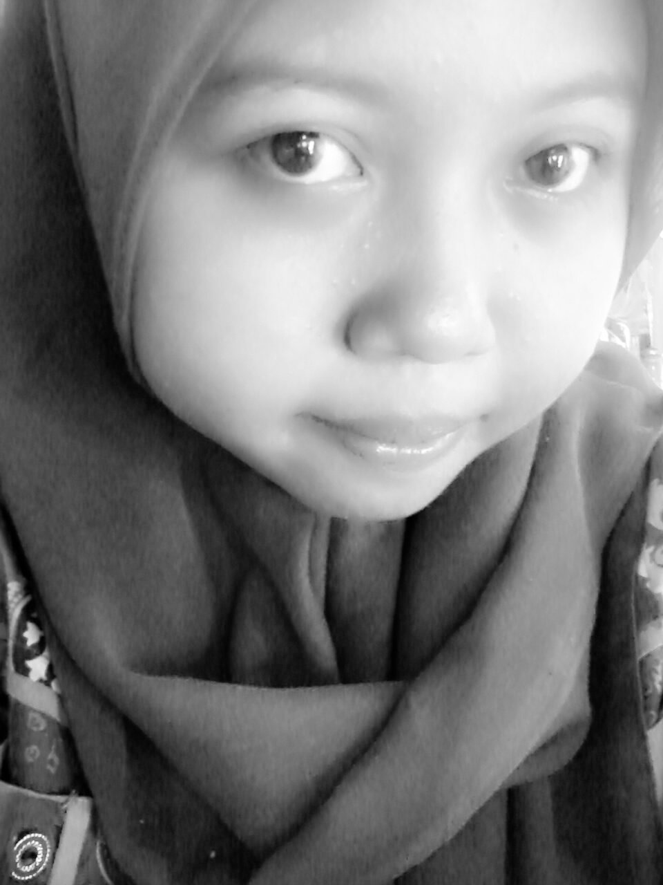 NurElfina3's profile picture. rumit