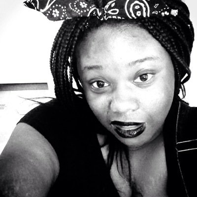 Hard working female #taken #aintworryingnothing ❤️✌️
