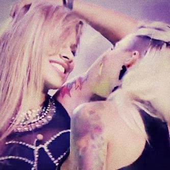 GifClanessa's profile picture. Gifs #BBB #Clanessa #Clanemax #Maxnessa #Clamax #Max