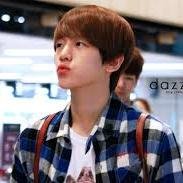 Byun Baekhyun's parody  ©1992 | SWAG BOY | @CASYJUNG my mom @jseije my grandma | adek [kijung,eje,keila ] | mbak [ @aluSeo @kajexi ] | sepupu @gjhsulli94 |