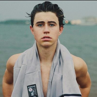 ~ saw 1D and 5SOS in concert 07/10/13 & 08/01/14 ~nash ~cameron ~shawn. love em all♥