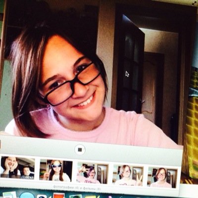 VikaMak2014's profile picture. 