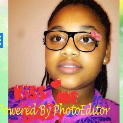 AlanacollinsOla's profile picture. 