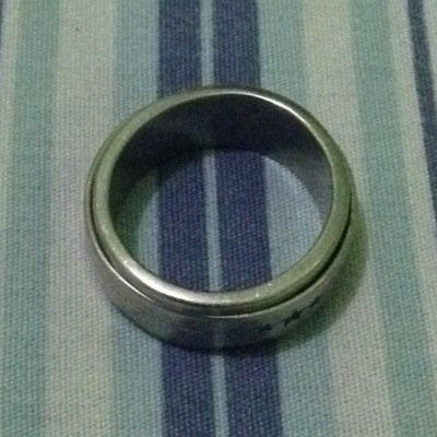 johnbradz's profile picture. Give me a low five. Now give me a high five. And finally, give me a middle ten!