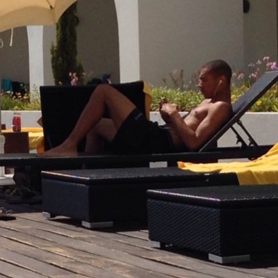 keziz's profile picture. https://t.co/4dBrTdIyUB