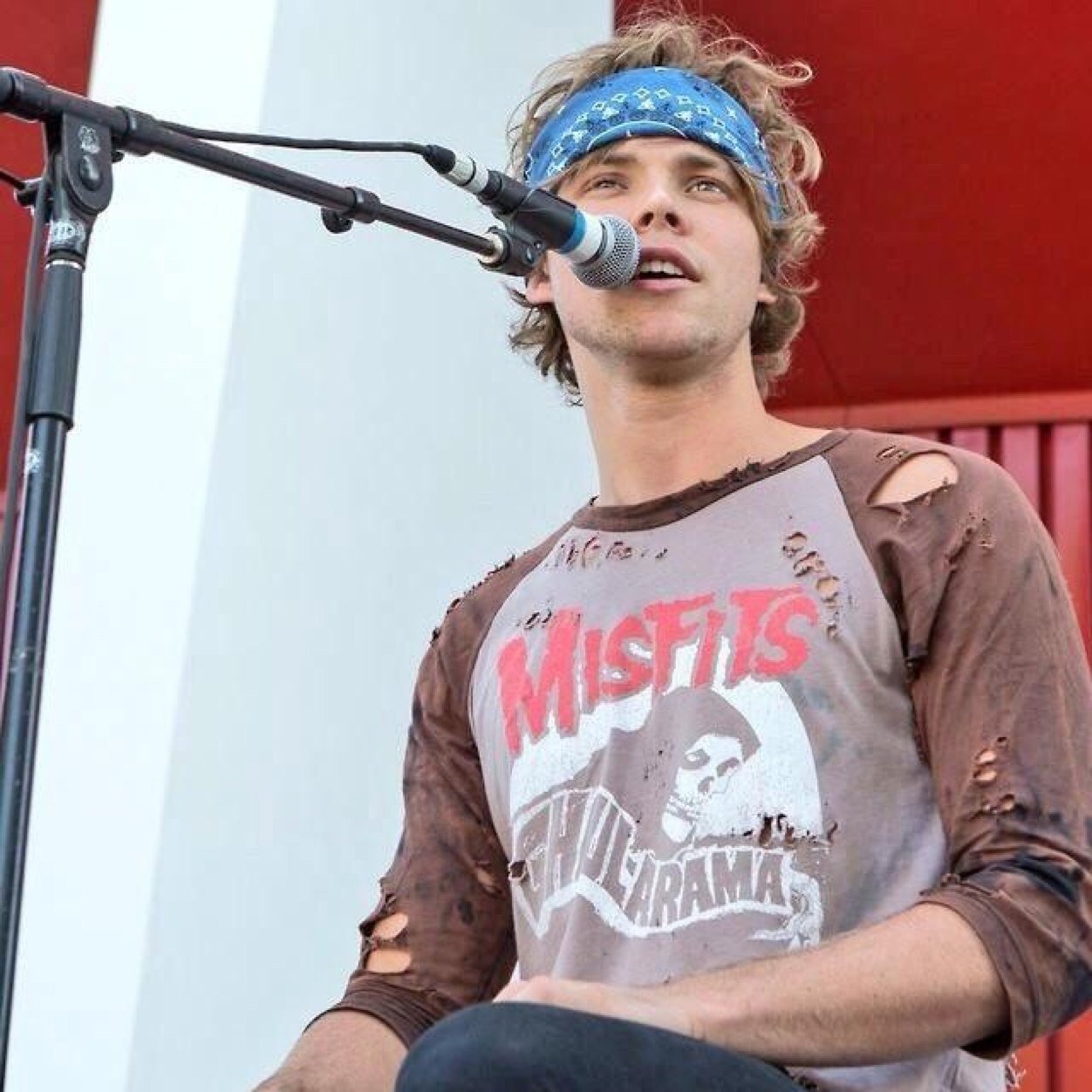 real bands save fans , real fans save bands