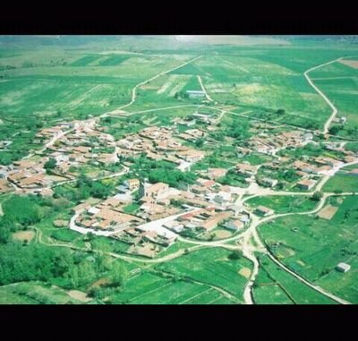 twitter oficial del pueblo salmantino de Zamarra