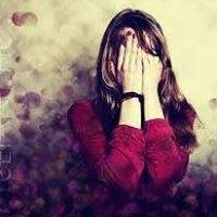 Artist,Photograper and i LIKE music and certified online cheater ~.^ JOKE........