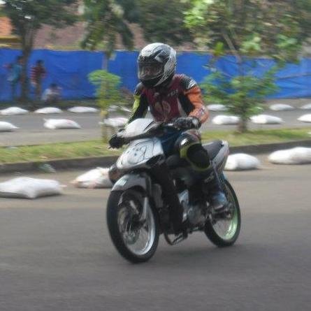 ♥ Annisa H N || Racing Is Not A Crime