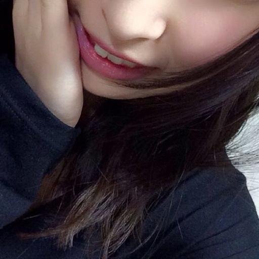 bmr6hn88's profile picture. 20代です♪普段、出会いがなくて寂しいです(´・ω・｀)
気軽に絡んでくださいね(*´∀｀*)