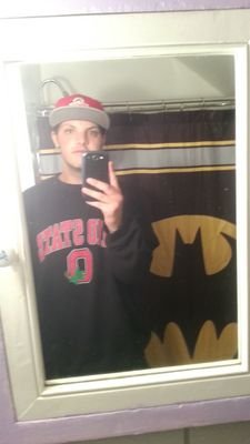 Cheezuz716's profile picture. 716. tatted. 20 follow me bitches