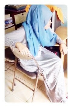 riska17april's profile picture. @7beee_ || Smpn 10 Bandung || English Club || Don't forget followw! || @ 8fearless_|| ins:riska aprilia || keep smile everyday