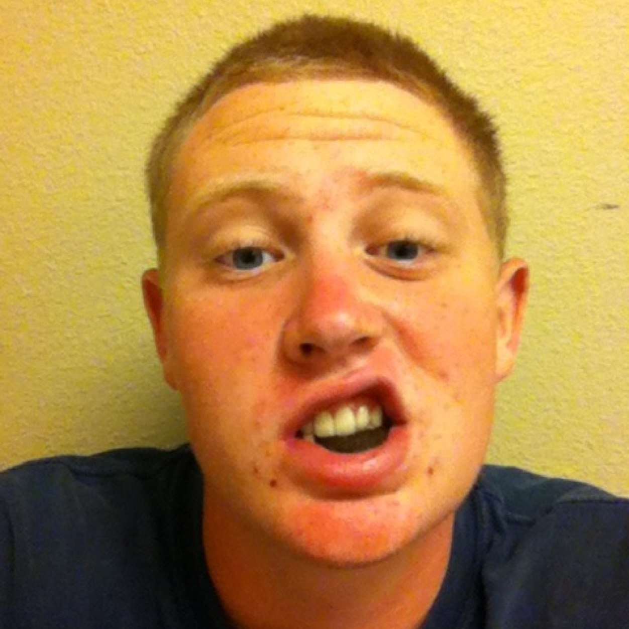 I like muddin, doin dip and drinkin shine... 1.God 2.family&friends 3.me #whootygang