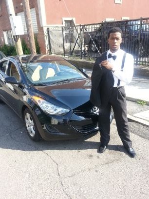 NOlookAve_'s profile picture. Keep rolling with the punches b.