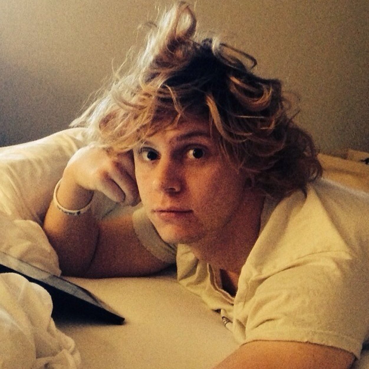 24/3/13 2/4/13 7/6/14 basically any tv programme u can think of i watch | Evan Peters | TVD ♡ | music | alex holtti | troye sivan