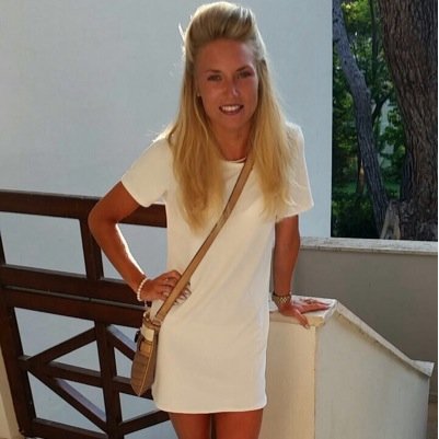 lauraaholmes94's profile picture. 