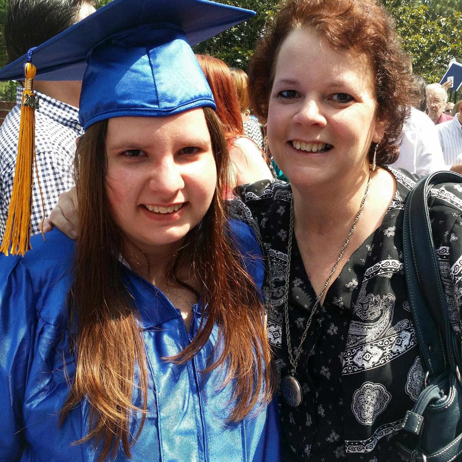 samrn96's profile picture. Autism awareness advocate, Registered Nurse, Mother, Wife, Buffalo Bills Fan