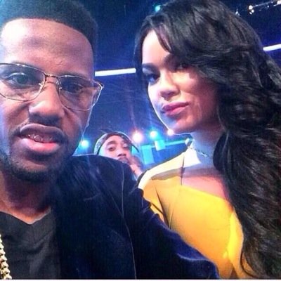 ellieisfake's profile picture. Living the good life