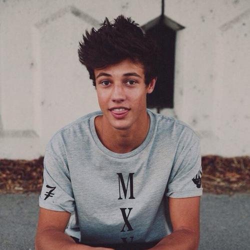 Greek
 Directioner || 卌SOSFam |Cameron Dallas