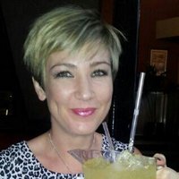 Lynne Ward (@lynneward2410) 's Twitter Profile