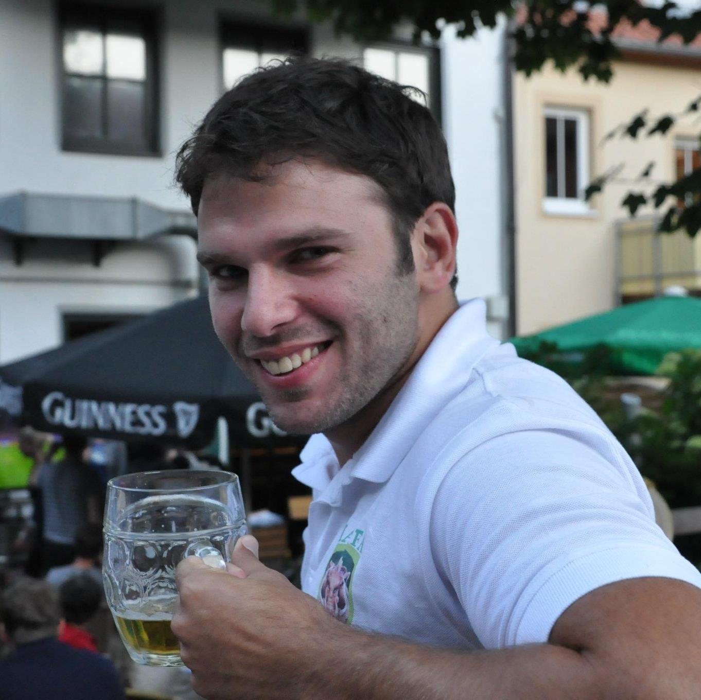 YoniShaki's profile picture. 