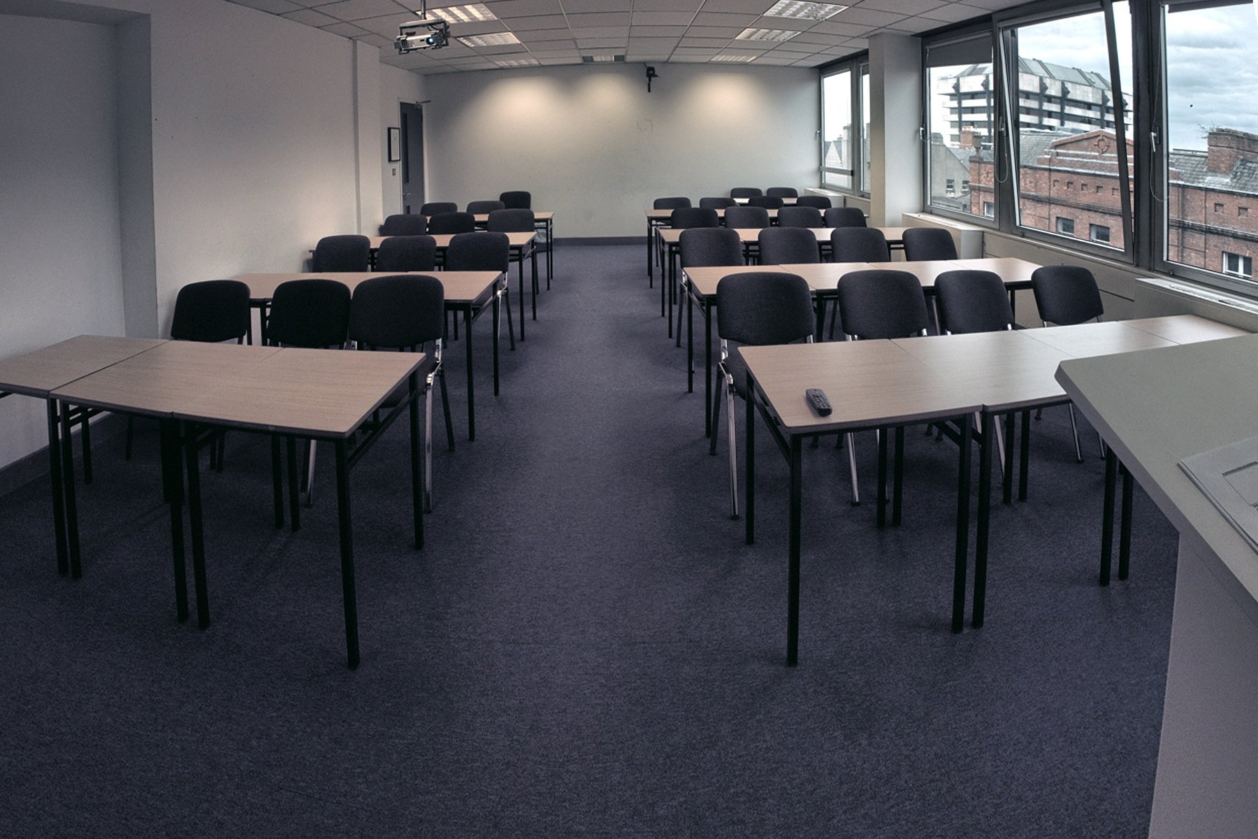 lecturerooms's profile picture. Room Rental In Dublin City Centre
