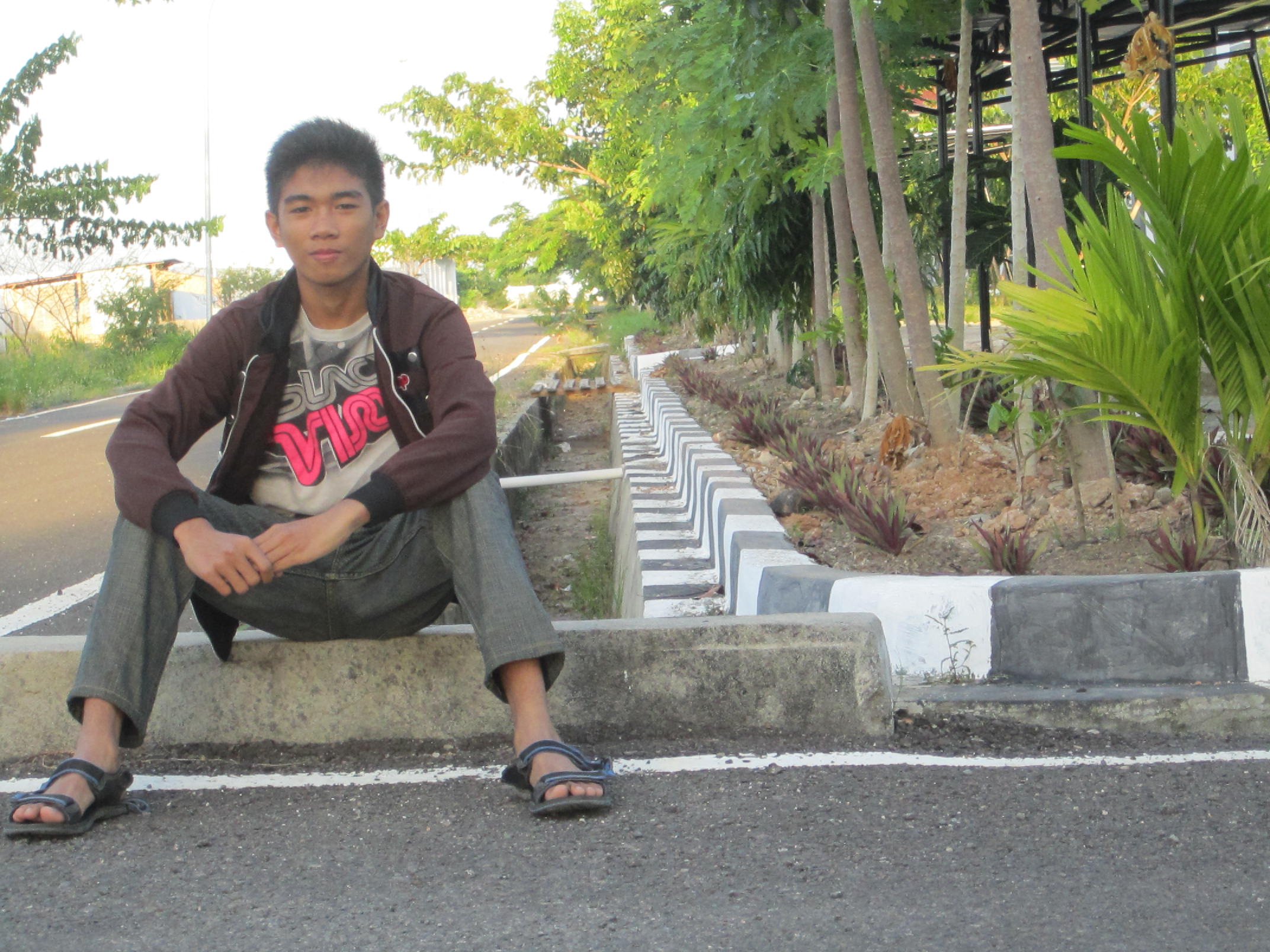 DavidalVaro_Ldy's profile picture. Jurusan Terbaik Hacker Phacker Indonesia . Like This That ;) ;) (http://t.co/OixdBtsNSL)