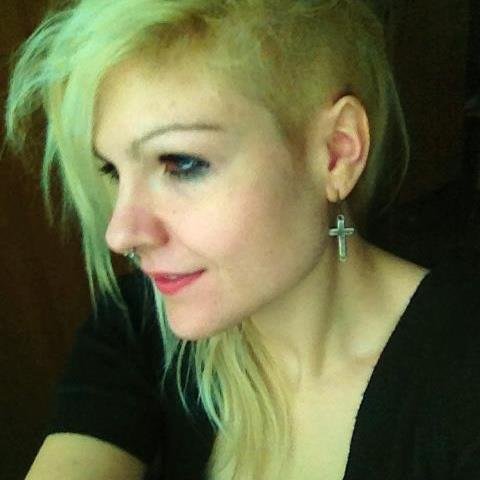 momokoriot's profile picture. none