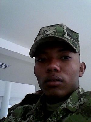 soltero y hala orden