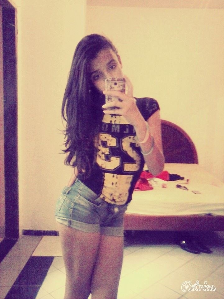 anacarolina1D3's profile picture. amo os one direction 
todos pra min sao perfeitos....