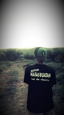 vijar420's profile picture. di sini saudara di sana saudara di mana2 kita punya saudara, asik memang asik lebih baik banyak teman daripada musuh di mana2.