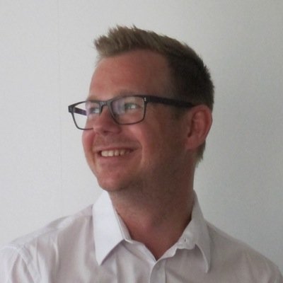 Senior IT Architect @BurgersBastard | Tech + AI enthusiast | Turning IT into measurable business value, one smart model at a time. Burgers included.